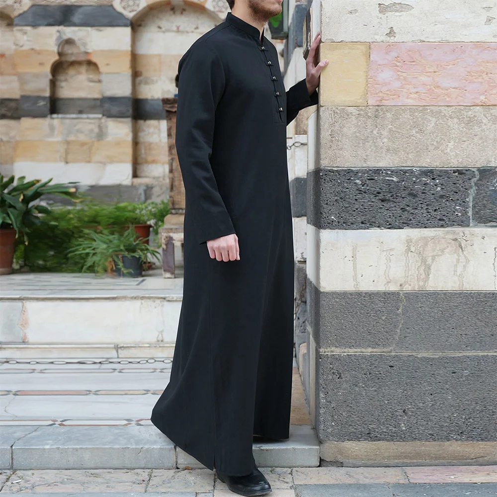 Mężczyźni Jubba Thobe Arabia saudyjska islamska odzież czarny z długim rękawem Abaya moda muzułmańska Kaftan muzułmańskich mężczyzn odzież