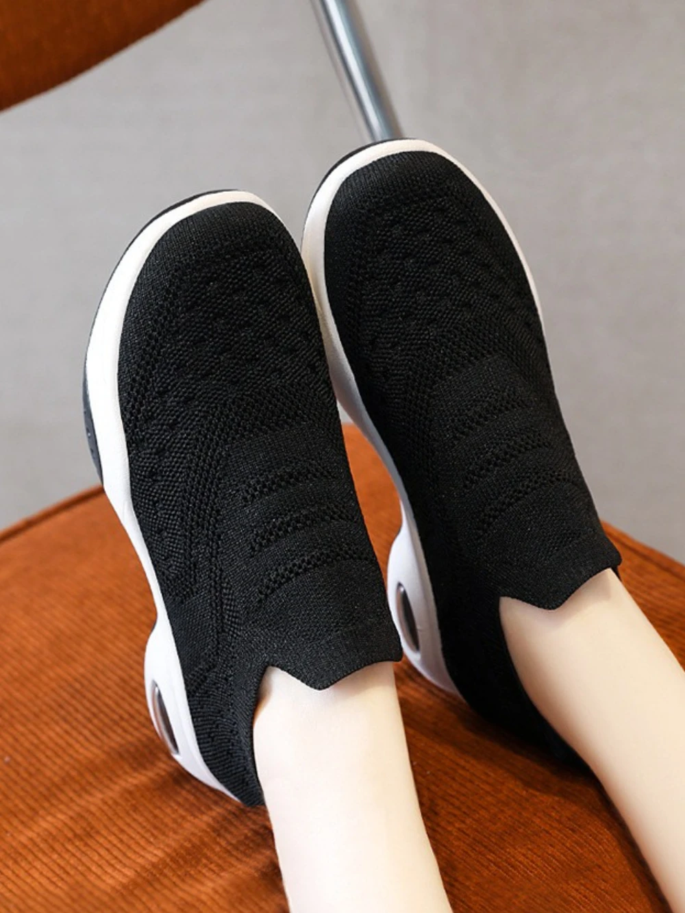 

Breathable Sneakers Shoes for Women Aesthetic Korean Y2k Fashion Designer Luxury Casual Walking Stylish Deals 39 Woman Footwear