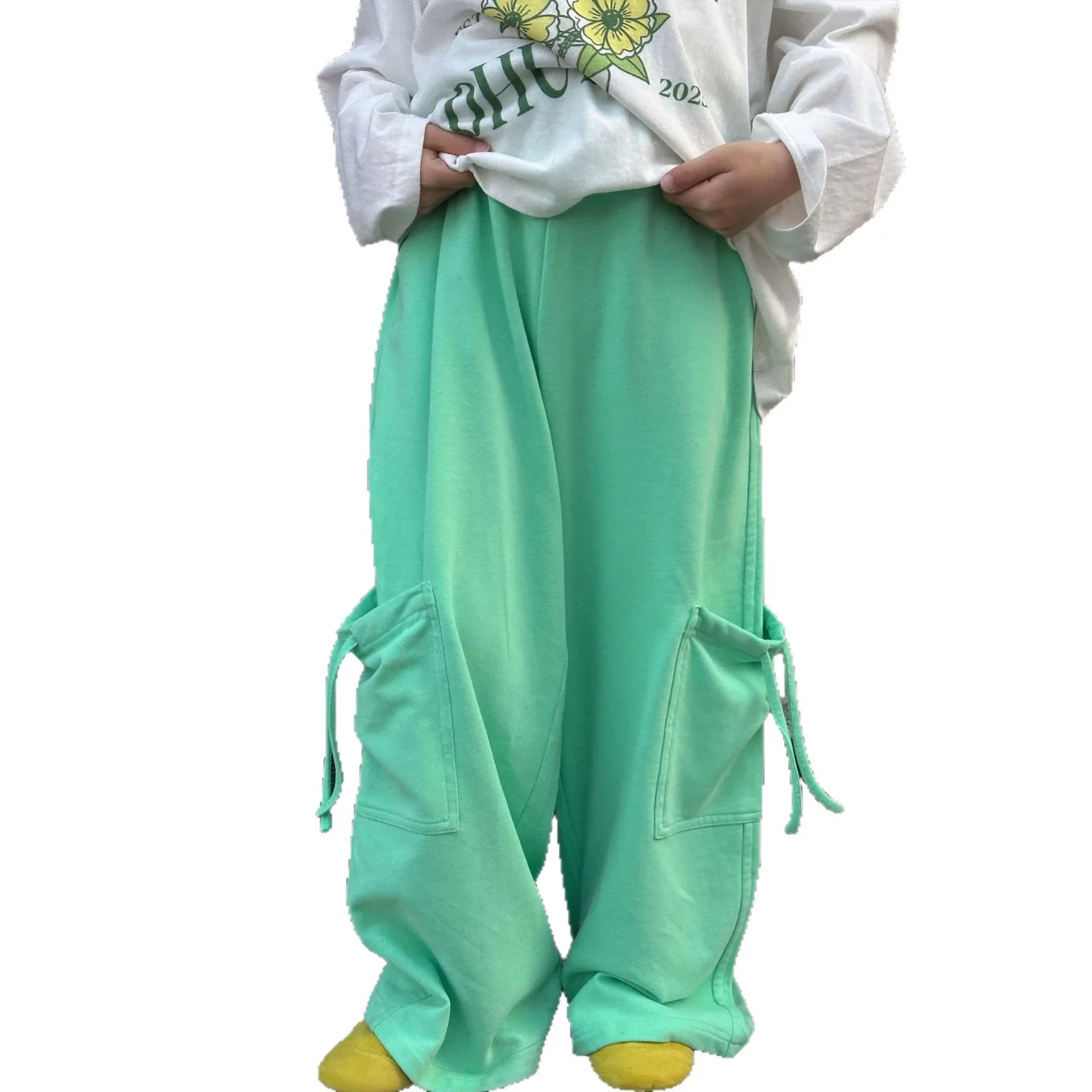 

Boys' Slacks, Spring Soft Skin-friendly Trousers, 2026 Spring and Autumn, New Children's Wide-leg Pants, Loose Sweatpants