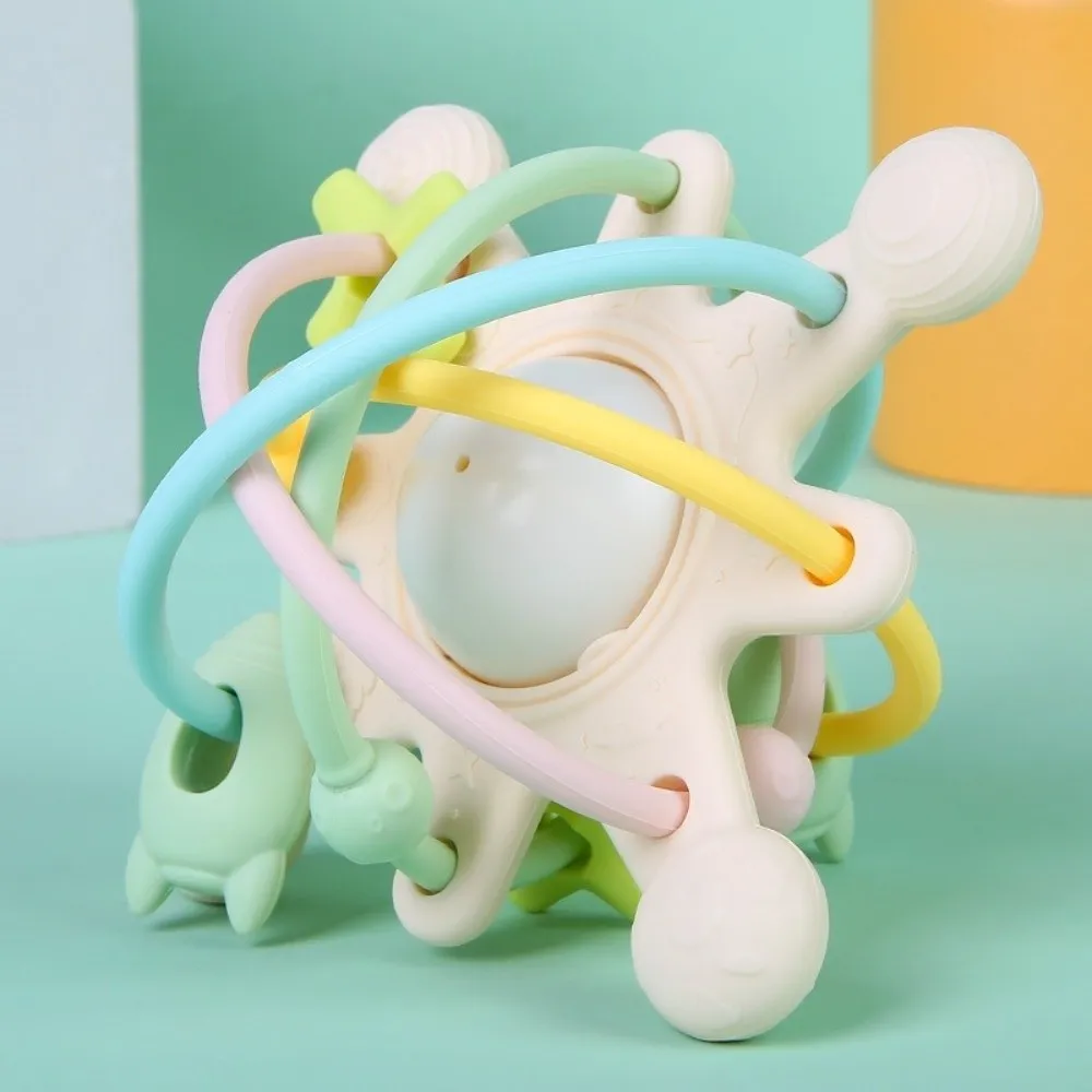 Geschenk Siliconen Rammelaar Zachte Bal Tandenknarsen Zintuiglijke Bijtring Bed Bel Montessori Bal 0-36 Maanden
