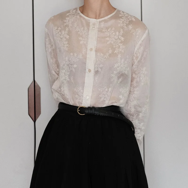 

Ele lectual White irt Women's Top New Chinese Sle Retro Embroidery Lace Faionable Unique Design Cotton Blend