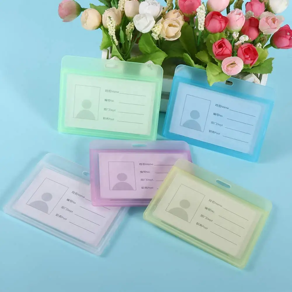 

1 Pc Durable Transparent Solid Color Plastic Card Sleeve Waterproof Horizontal Employee Name Tag Office School Supplies