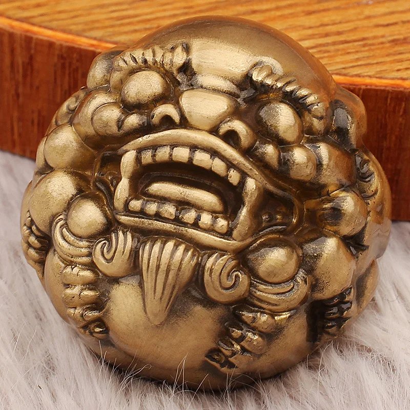 Brass Handball Smiling Face Pixiu Walnut Retro Elderly Finger Exercise Copperware Daily Progress Gold Pair Handle Piece