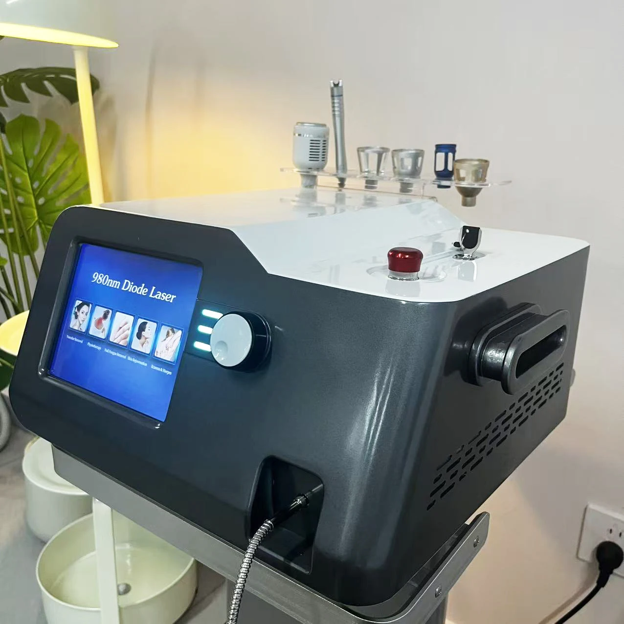 

NEW 30W 5 in 1 980NM Diode Laser Blood Vessels Removal Nail Fungus 980 Diode Laser Vascular Removal Machine Remove Spider Veins