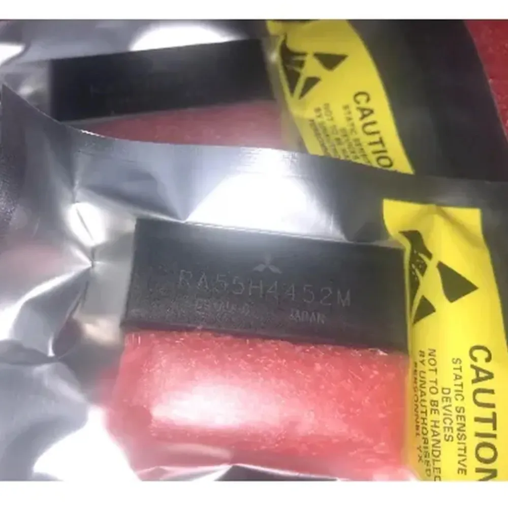 

RA55H3340M RA55H4452M RA55H4047M RA30H4452M RA30H4047M Free shipping original new module