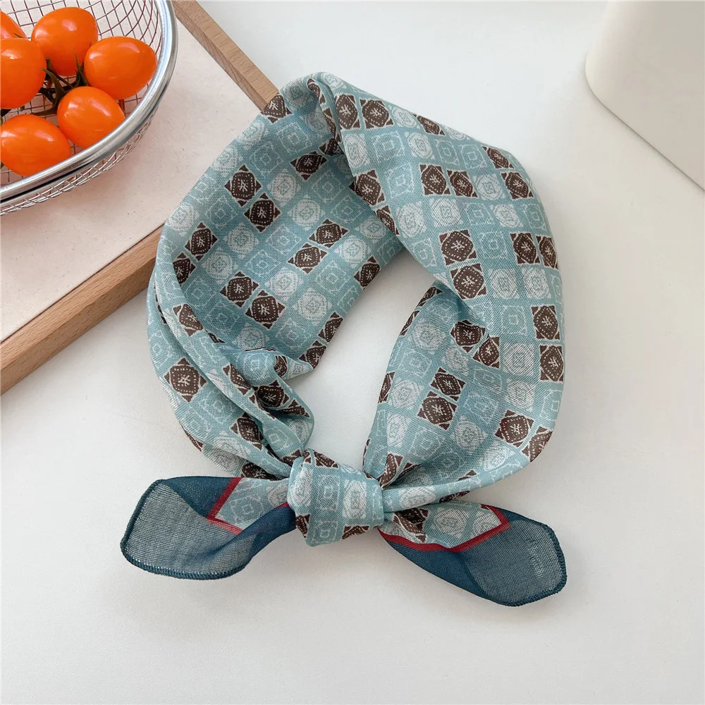 Square Scarf Cotton Linen Lightweight Breathable Soft Women Daily Neck Wrap Headband Multifunctional Fashionable Decoration