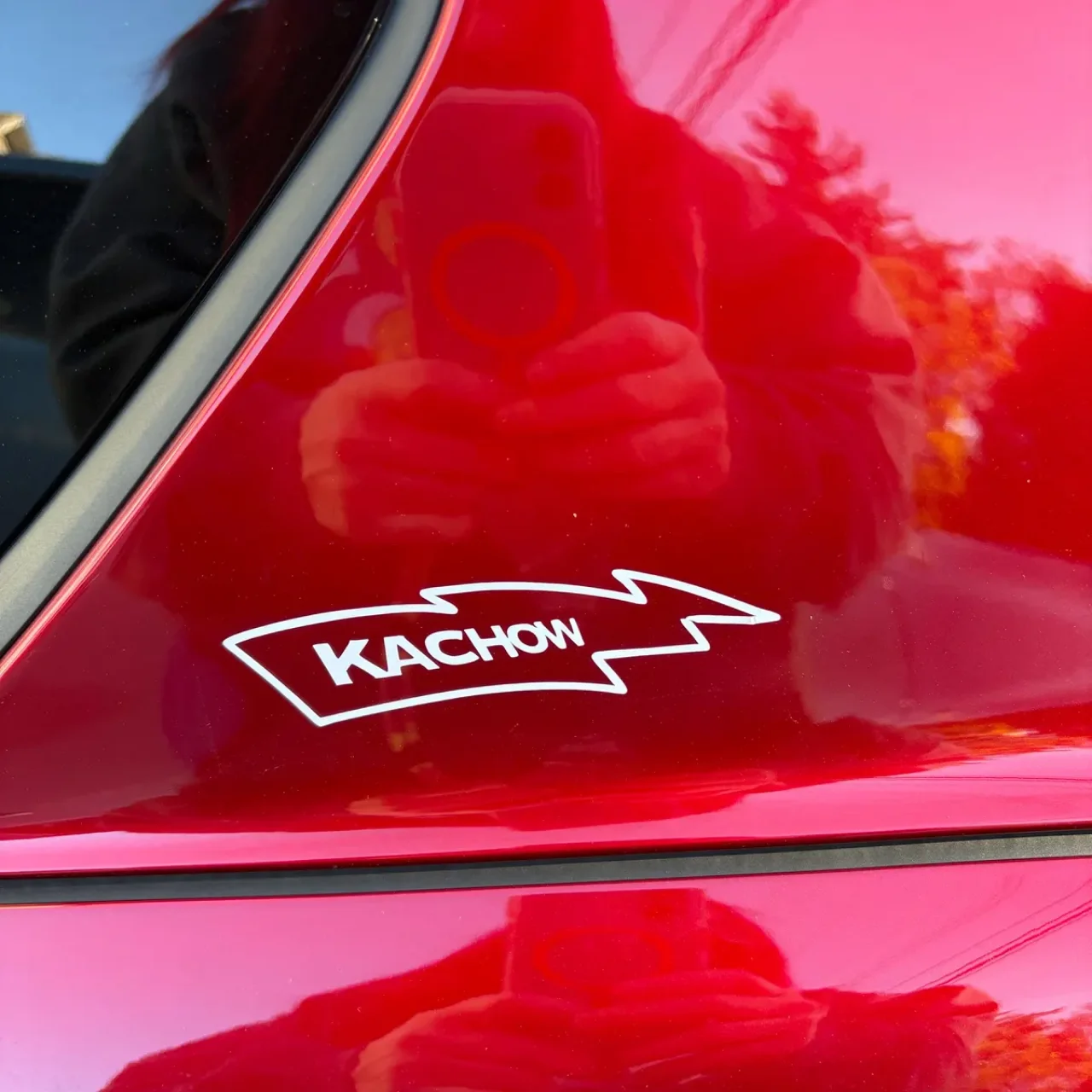 Autocollant en vinyle drôle KACHOW Lightning Text, autocollant imperméable pour vitre de voiture de course, pare-chocs, réservoir de carburant