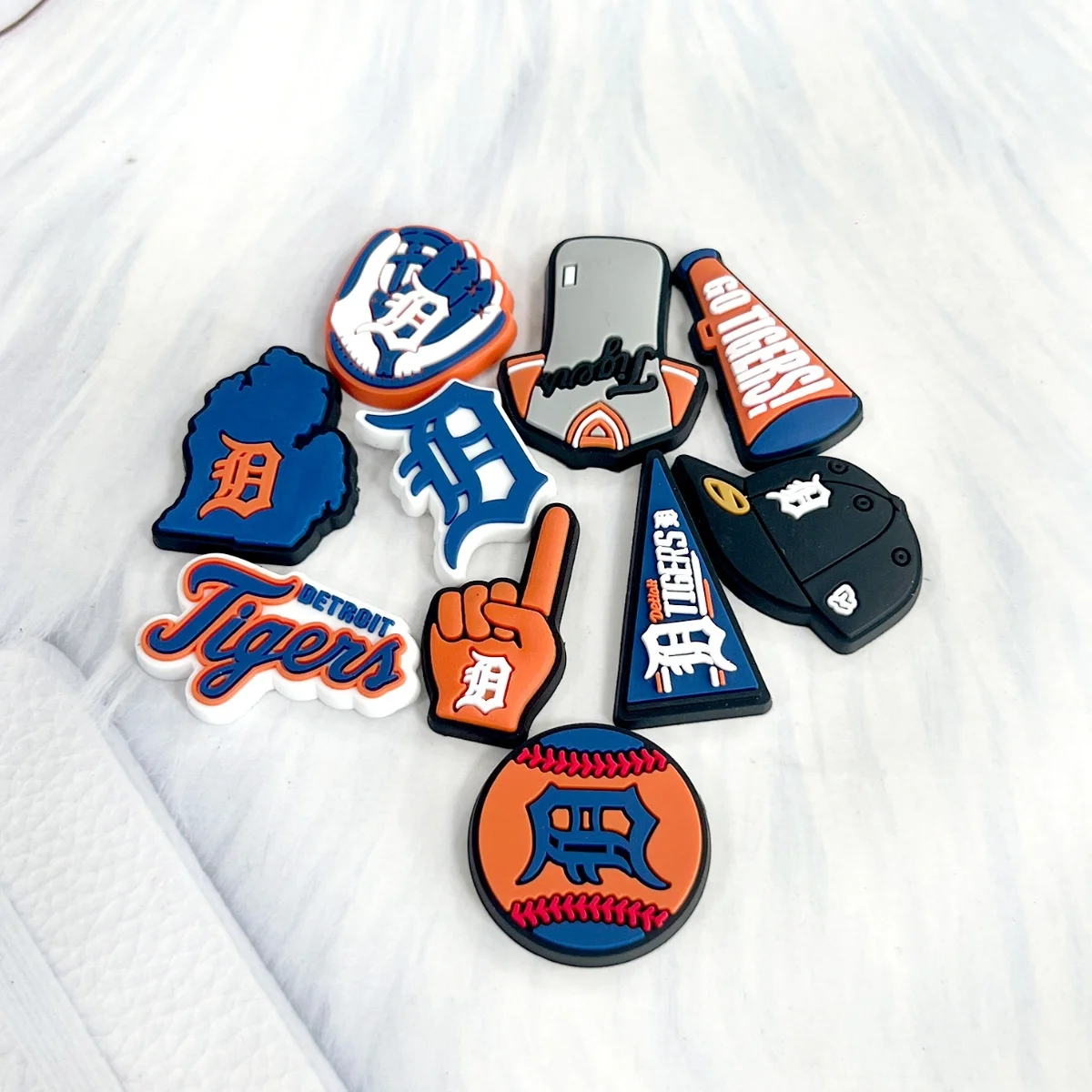 10Pcs Sports Shoe Charms Fit for Clog Wristband Bracelet Decoration Baseball Pins Accessories Shoe Charm for Men Women