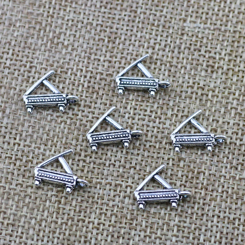 30pcs/lot 12*15mm Antique Silver Piano Shape Musical Instruments Charms Pendants DIY Alloy Grand Piano Charm Jewelry Making