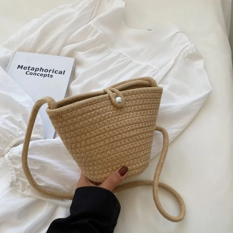 

Versatile Retro Handbag for Women Trendy Classic Fashion Premium Leather Outdoor Shopping Daily Bag