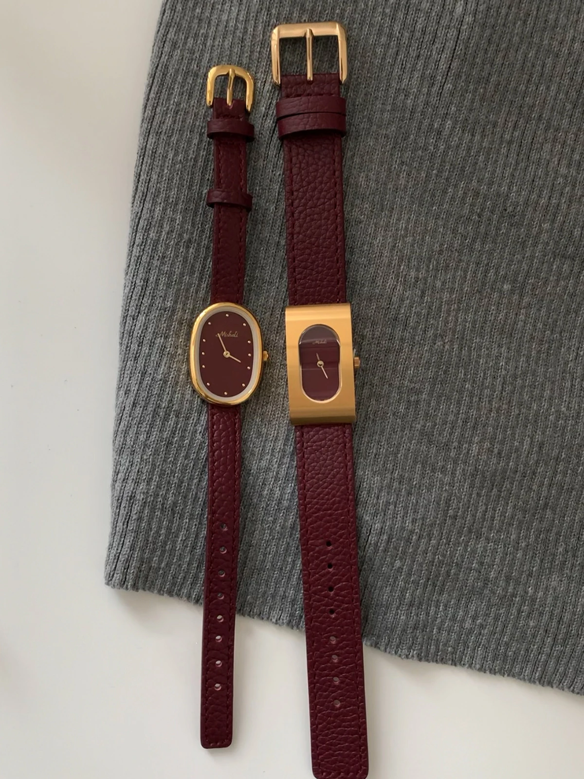 Vintage Temperament Wine Red Serie belt quartz Watch For women\'s girl watch Women\'s accessories wholesale
