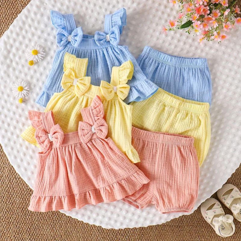 Summer New Bowknot Flutter Sleeve Top and Shorts Two-Piece Set Cute Baby Children's Clothing Set Wholesale