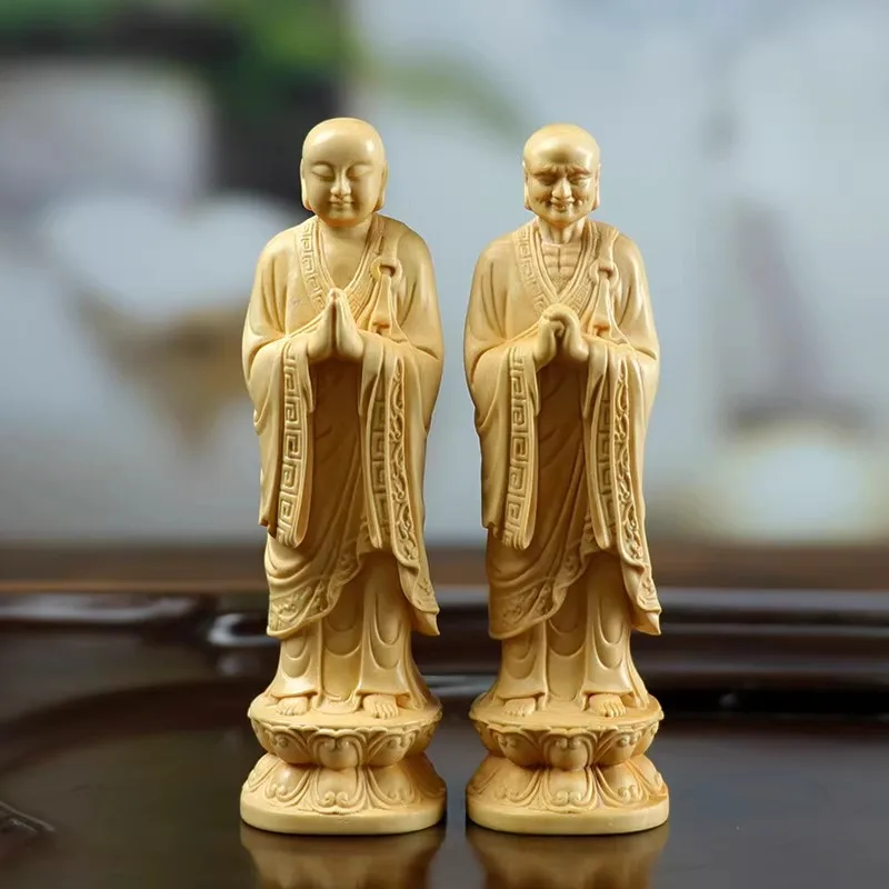 Les Deux Disciples du Bouddha : Kashyapa et Ananda - Ensemble de sculptures en bois de buis de personnages aux tempéraments contrastés, Art sacré pour la contemplation