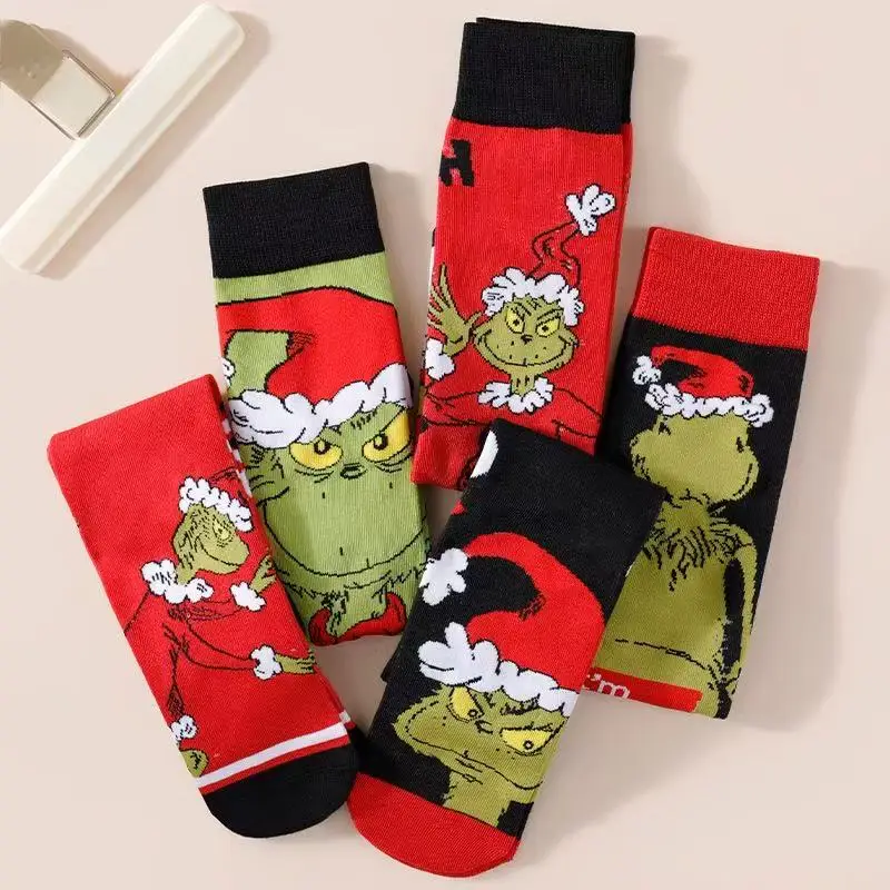 5 Paar Weihnachtssocken mit Anime-Charakter-Druck für Damen, kurze Socken für Feiertage und Partys, modische Baumwoll-Freizeitsocken – Detail 3