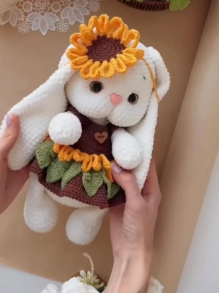 Kit de matériel de lapin au Crochet fait à la main, poupée mignonne, cadeau d'assurance pour petite amie, fil ordinaire, boîte en papier Krt