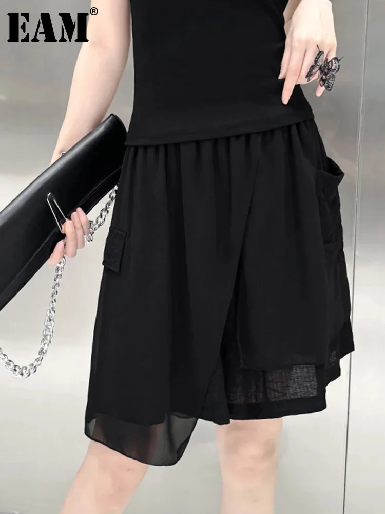 

[EAM] Women Black Irregular Pocket Thin Casual Wide Leg Shorts New High Waist Trousers Fashion Tide Spring Summer 2024 1DH5875