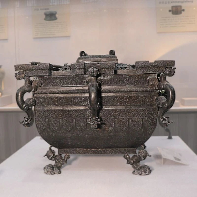 

Antique bronze wine container liner removable ancient light luxury ornament