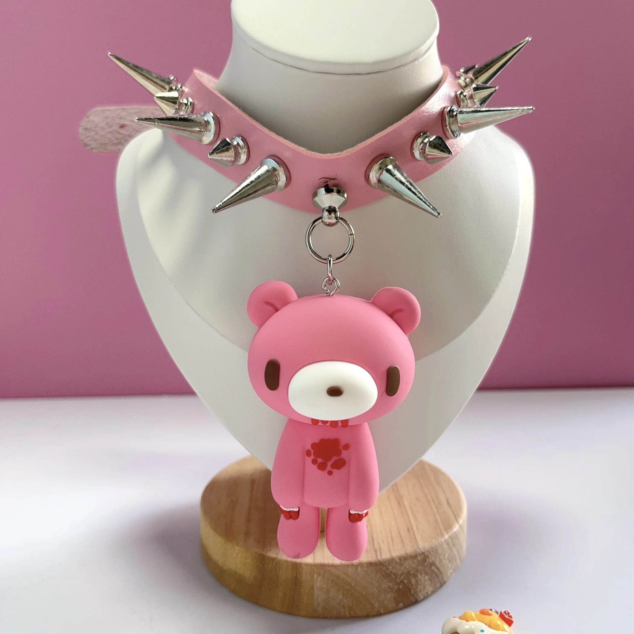 

Harajuku Pink Spiked Choker Necklace Gothic Punk Rivet Collar Cute Bloody Bear Pendant Anime Cosplay Emo Accessories