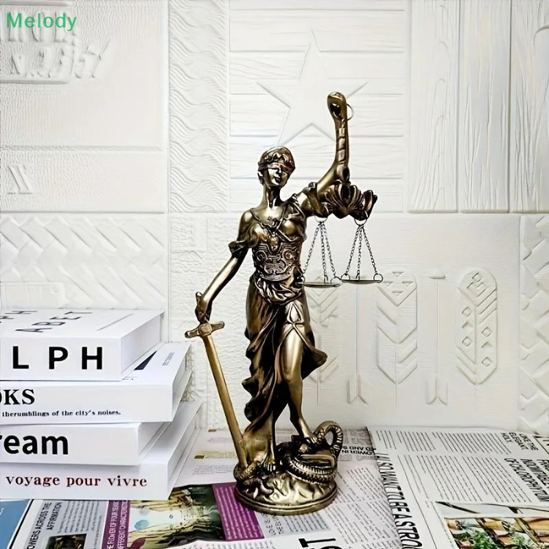 アンティーク真鍮製の正義の女神像、法律をテーマにした装飾、弁 - Model Kit Judge のレビューと価格
