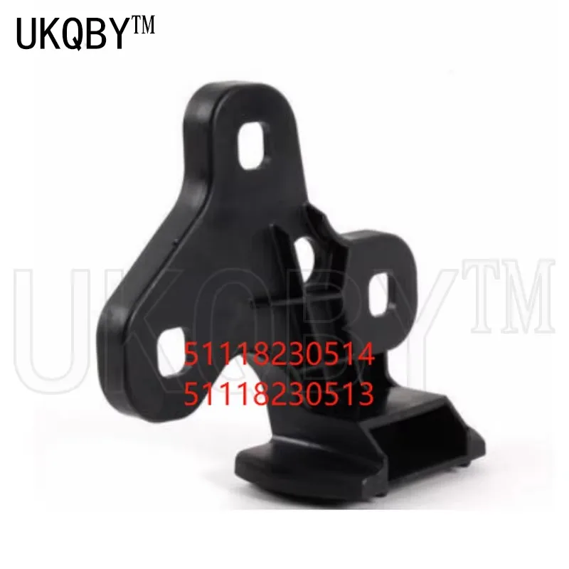

Positioning piece right 7system E38 725tds 728 735i 51118230514 51118230513 51118193158 51118193157