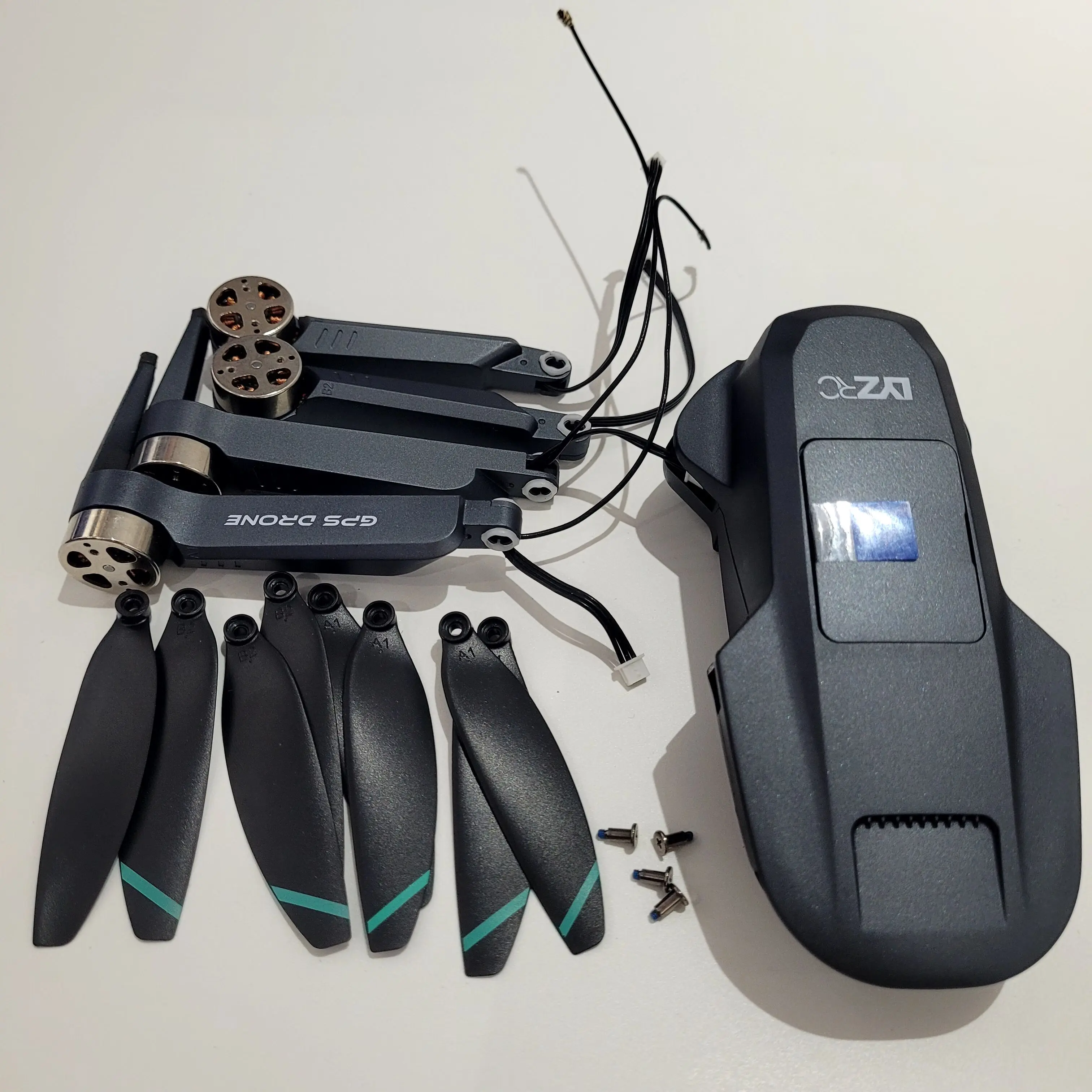 

LYZRC PGS Drone L200 PRO MAX Оригинальный комплект запасных частей L200 PRO MAX Корпус корпуса Полный комплект Моторные рычаги Пропеллер Лопасть Кленовый лист Часть