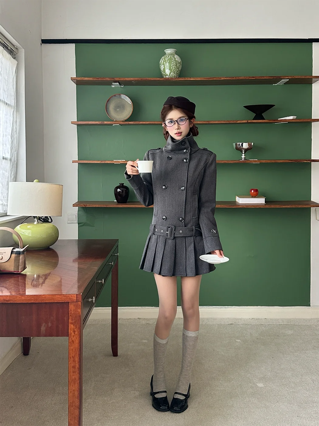 

MOXI Retro Pleated Stand Collar High Waist Ele Double Button Dr Coat Youthful Straight Cut Long Sve Autumn Faion