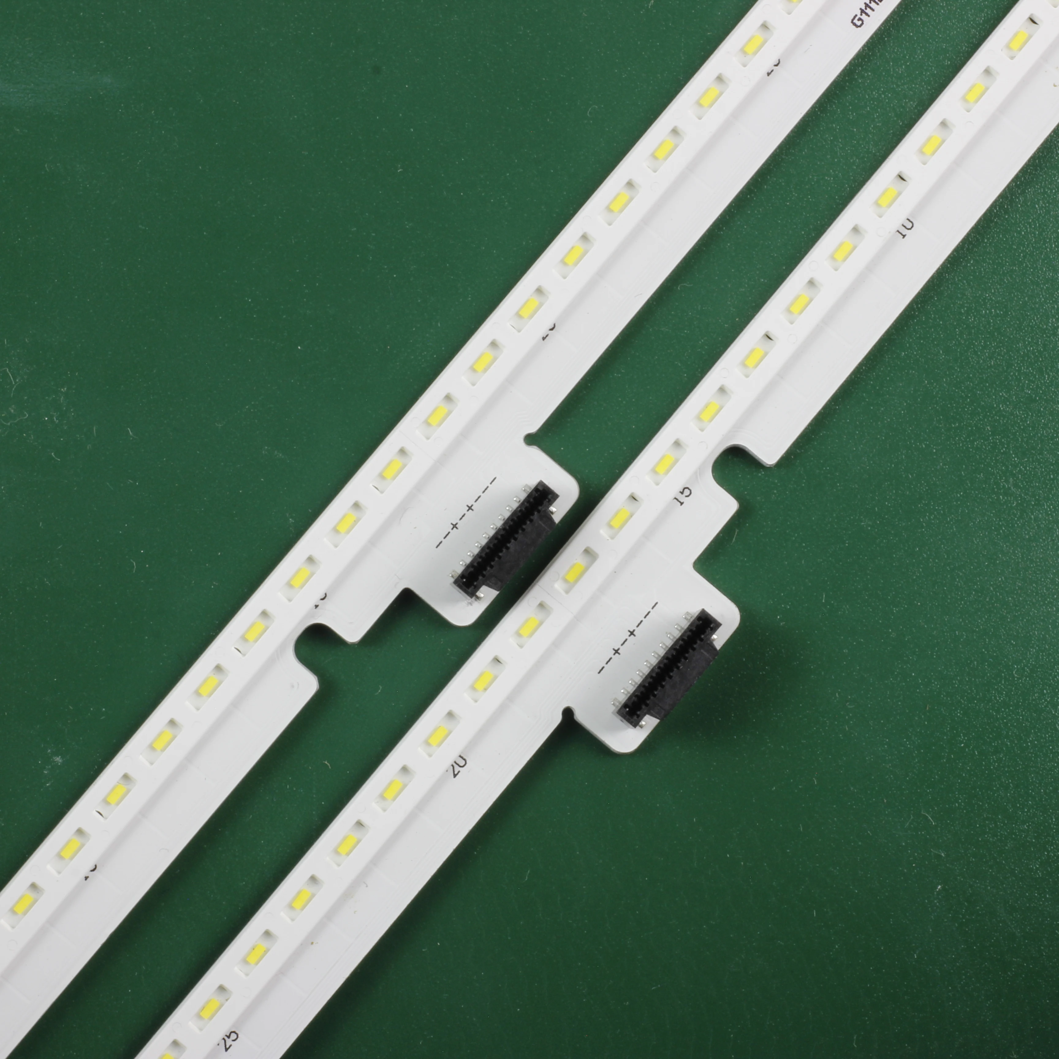 Neue 2 Teile/satz für 55SJ8500 55SJ850T 55SJ850V 6922L-0218A led-hintergrundbeleuchtung streifen 6916L2849A 6916L2850A 55 "V17 AS1 2850 2849 R L