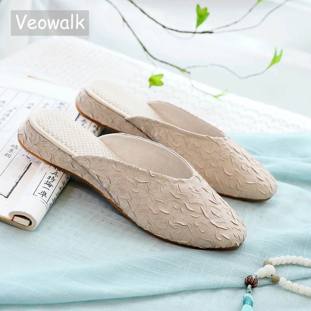 Veowalk Pleated Fabric Women Comfortable Soft Flat Mules Slippers Ladies Casual Summer Autumn Close Toe Shoes Beige Blue Pink