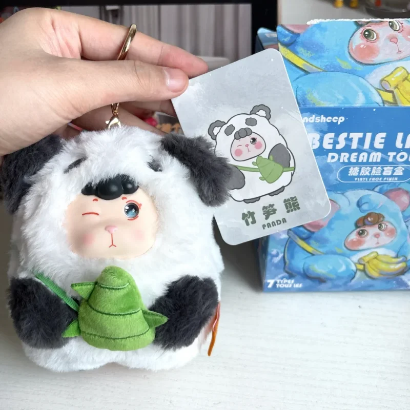 ใหม่ของแท้ Bafengte Little Sheep Bestie Lamb Dream Town Series กล่องตาบอด Kawaii ตุ๊กตาไขมันก้นอินเทรนด์ของเล่น Mystery กล่องของขวัญ