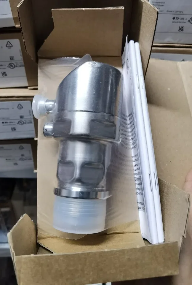 

New original IFM sensor PI2798 PK7520 PI2799