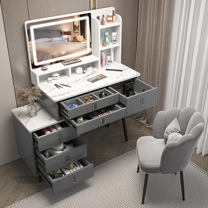 Luxury Style Vanity Table Bedroom Modern Girls European Vanity Table Makeup Mirror Penteadeiras De Maquiagem Home Furniture