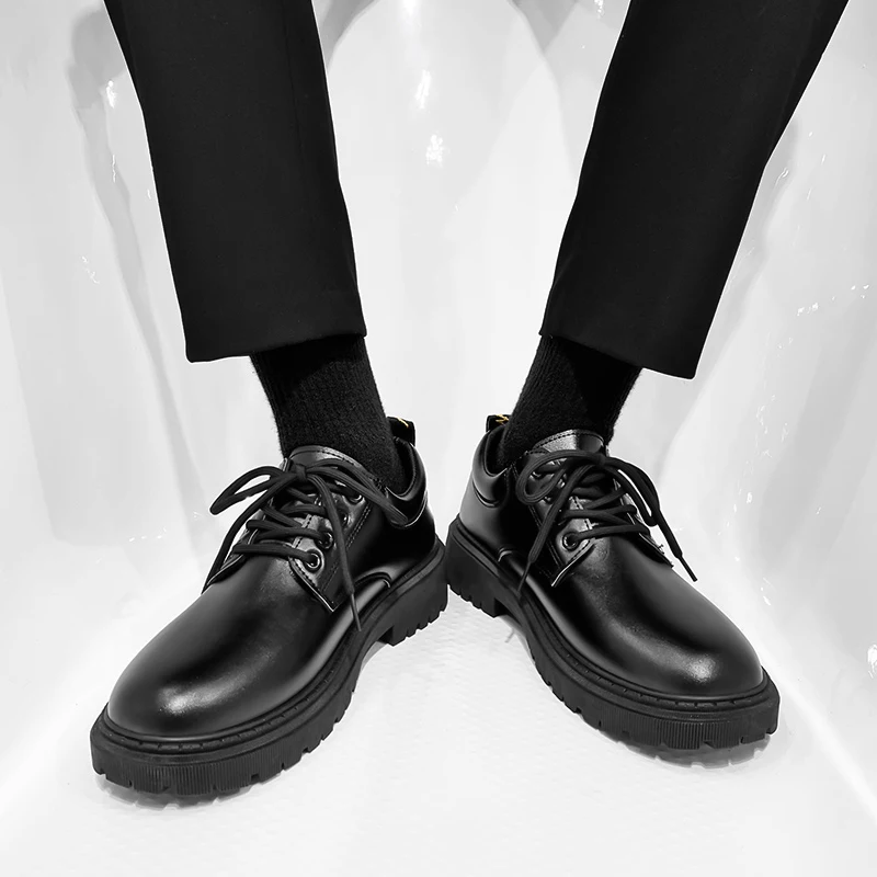 

2025 г. Мужская повседневная модная кожаная обувь для жениха и свадьбы, черная модная обувь с большой головкой, мужская обувь, новинка лета в британском деловом стиле