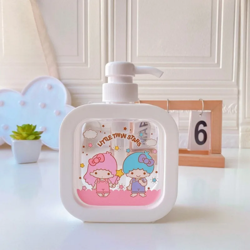 Sanrio Hello Kitty Melody Kuromi Cinnamoroll Pochacoo Squeeze Lotion Bottle Portable Body Wash Handwashing Fluid Empty Bottled