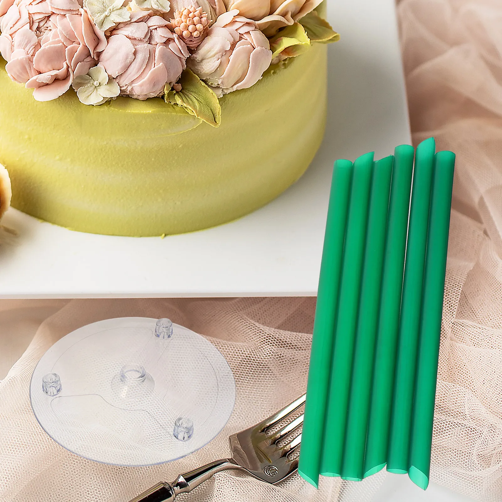 

6 Inch Cake Support Stand 5 Transparent Plates 15 Dowel Rods Tiered Cake Separator Reusable Plastic Mold Props for Party Wedding