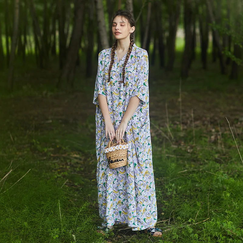 

Оригинальный дизайн, свободный крой, ультрадлинный фасон V49, модный, в стиле лесной системы, милый, в деревенском стиле, с V-образным вырезом, короткий рукав, с принтом...