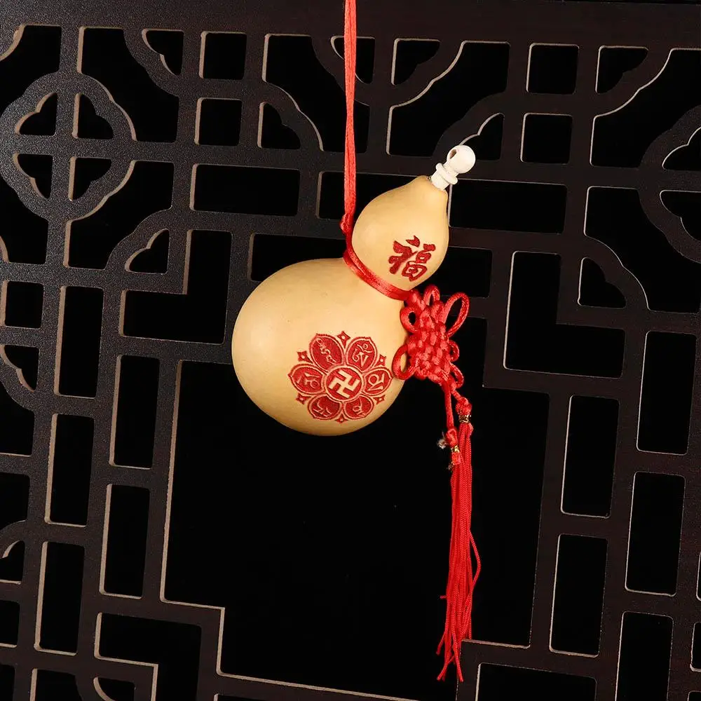 

Bring Wealth and Luck with Tassel Handmade Yin Yang Photo Props Home Decor Housewarming Gift Gourd Crafts Hanging Ornament