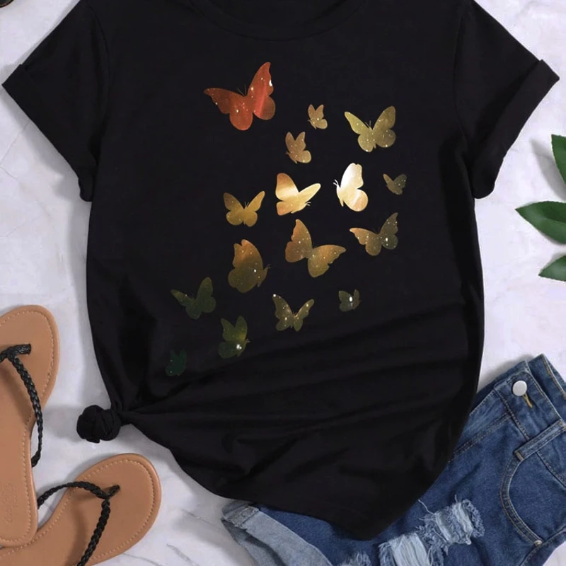 Maglietta con stampa a cuore a farfalla magliette estive T-Shirt da donna Harajuku Graphic Tees donna magliette a maniche corte abbigliamento camicetta femminile