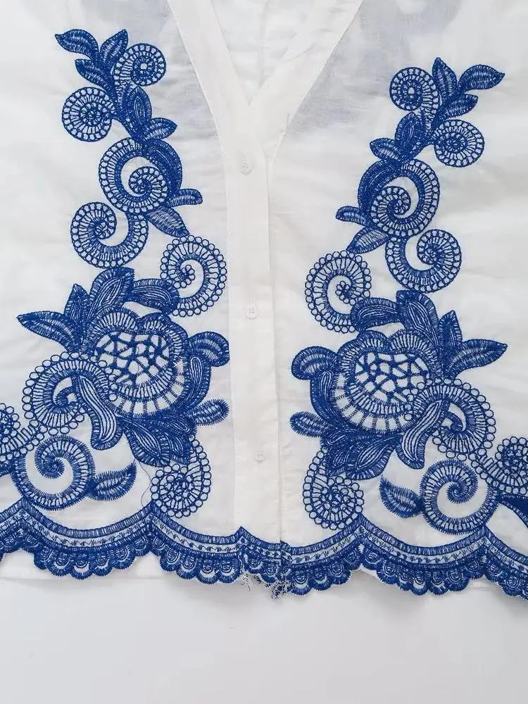 Summer Thin Floral Embroidery Loose Shirts Women V-neck Buttons Tops Fashion Blouses