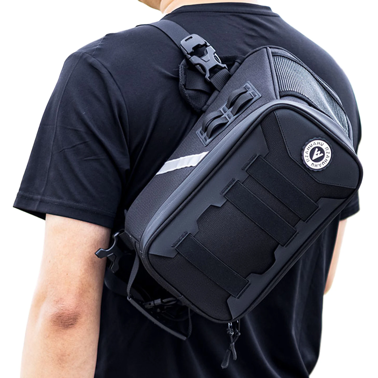 

Motorbike Bag Universal Fuel Tank Luggage Bag with Rain Cover for Motorcycles