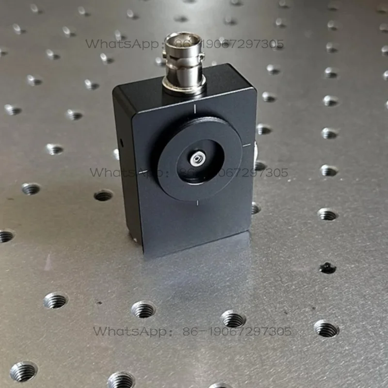 

Подходит для фотодетекторов: фотодиоды с кристаллом 2 мкм, диапазон 800-2700 нм