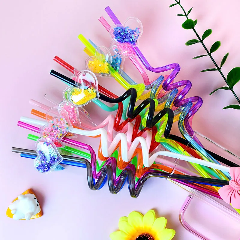 16pcs Reusable Plastic Straws, Love Glitter Clear Drinking Straws Valentine's Day, Wedding, and Birthday Party Favors Decoration