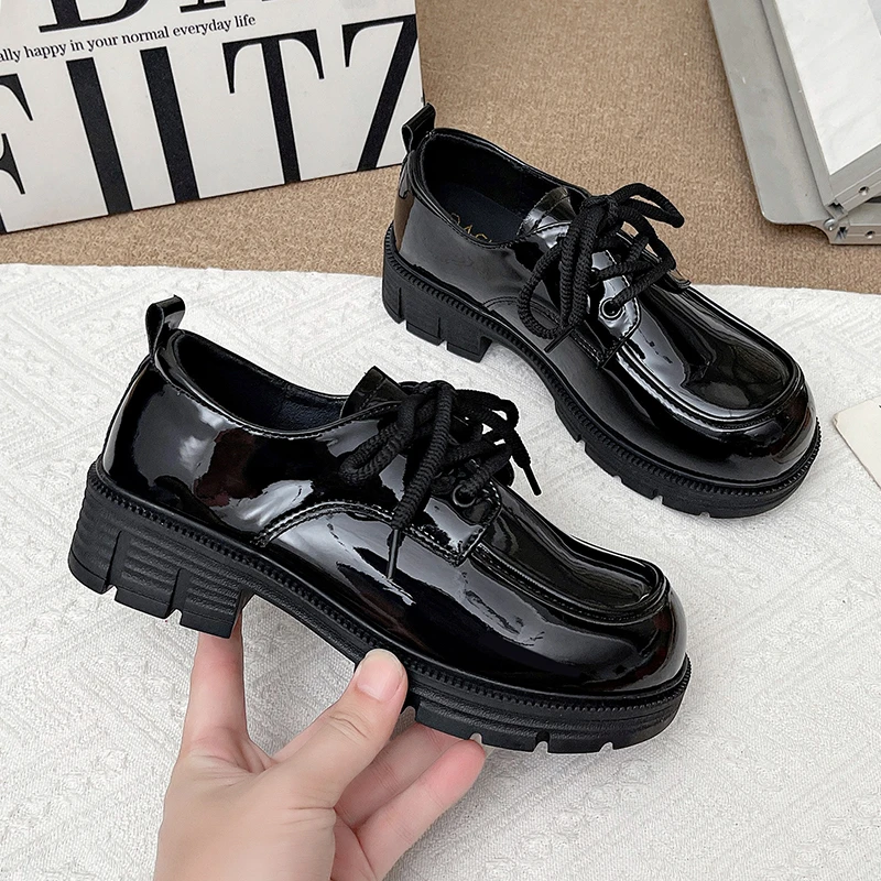 ผู้หญิงLoafersแฟชั่นรองเท้าส้นสูงรองเท้าสบายๆฤดูร้อนใหม่รองเท้าแตะElegant 2025 แบรนด์ผู้หญิงรองเท้าผ้าใบLace UpกีฬาZapatillas
