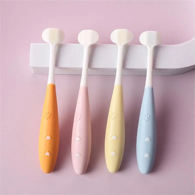 

Three-sided Brush Refined Robust Construction Clever Design Gentle Bristles Comfortable Grip Baby Toothbrush Anti-slip Handle