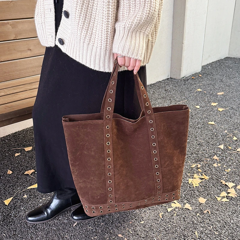 

Europe and America Women's Bag Large Capacity Handbag Spicy Girl Fashion Motorcycle Shoulder Bags Vintage Large Capacity Tote Ba