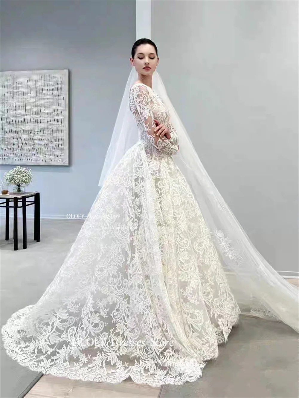 OLOEY-Bordado Renda Marfim Vestidos De Casamento Para Mulheres, Longo Vestido De Noiva, Linha A, Até O Chão, Trem De Varredura, Mangas Compridas, Vestido De Noiva Personalizado