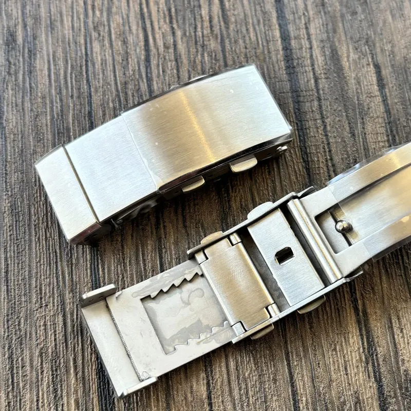 솔리드 316L 스테인리스 스틸 18/20/22mm 폭 시계 버클 브러시드 폴딩 버클 안전 연장 디플로이먼트 클라스프 스트랩용