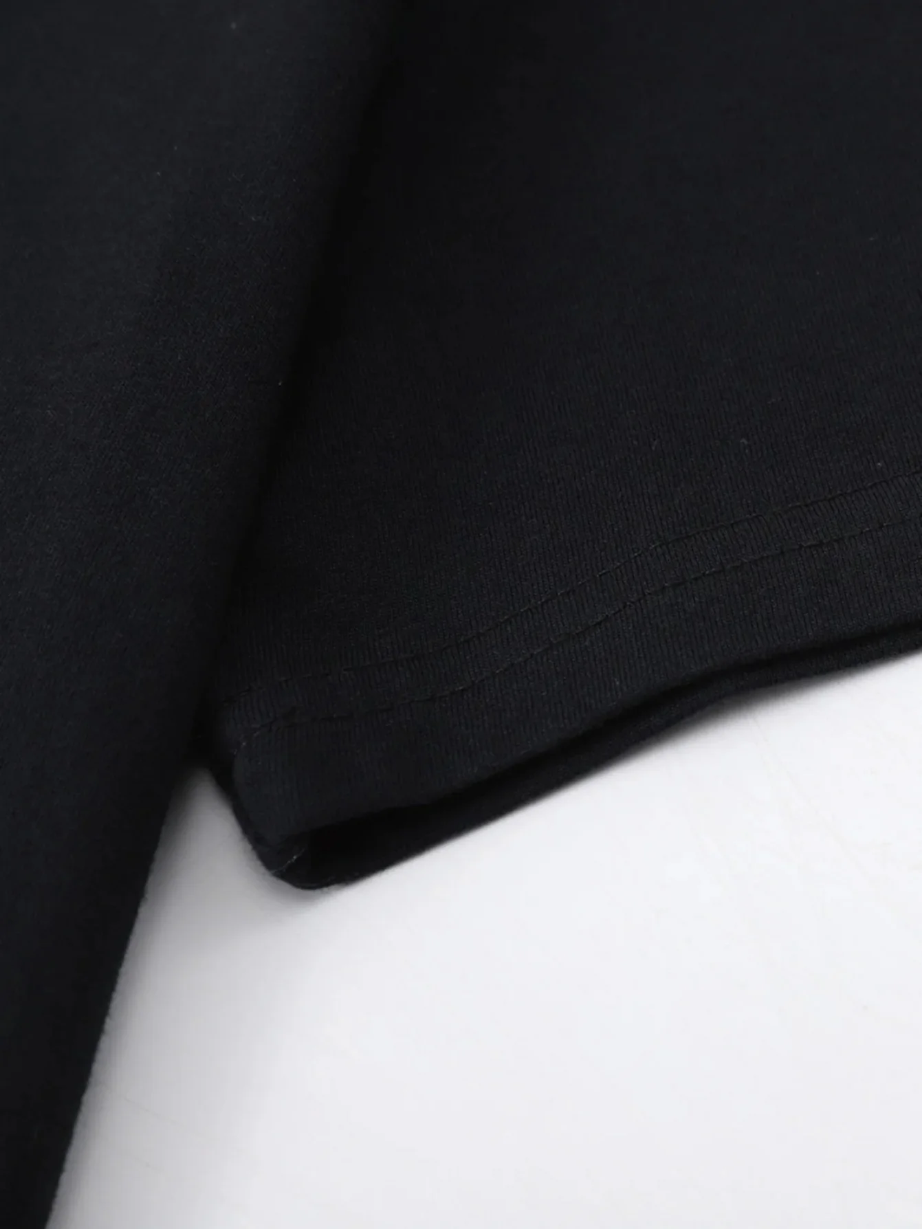 قماش محبوك مسامي، تي شيرت برقبة دائرية بقصة عادية للأنشطة الخارجية والملابس الكاجوال، مادة غير شفافة