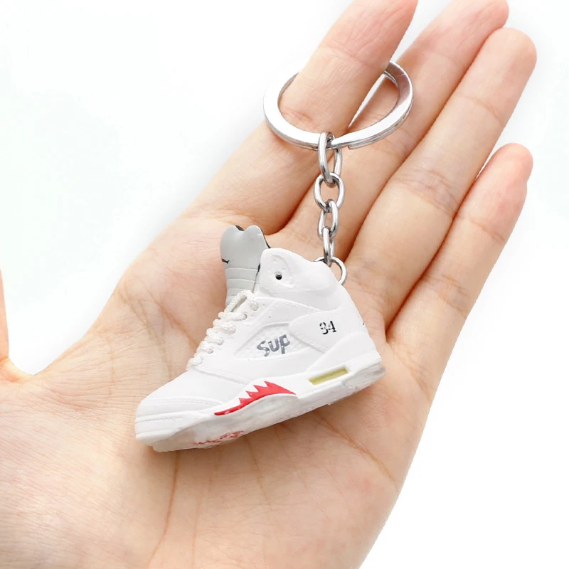 

3D Mini Sneakers Keychain Basketball Sports Shoes Keyring Fashion Phone Key Pendant Jewelry Creative Personalized Gift Box Set