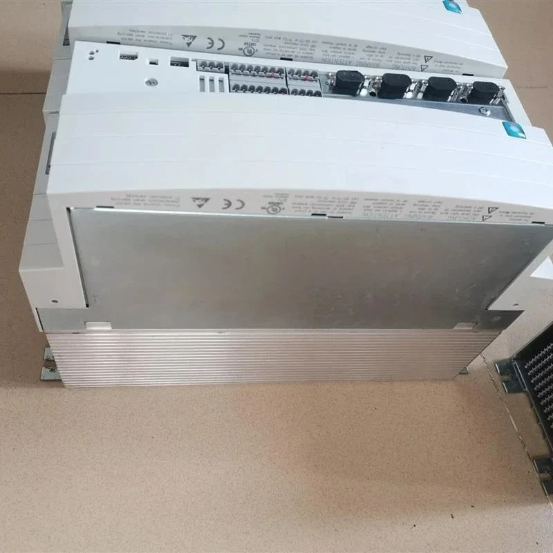 Stock Available EVS9326-ES EVS9321-ES EVS9322-ES Server Servo Controller 9300 Series PLC Drive Inverter Brand New