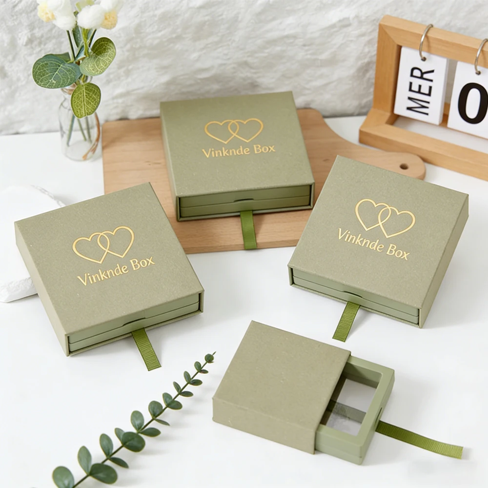 

Custom Logo Jewelry Box Suspension Boxes PE Film Ring Bracelet Oxidation Resistant Jewellry Case Wearable Nail Display Organizer